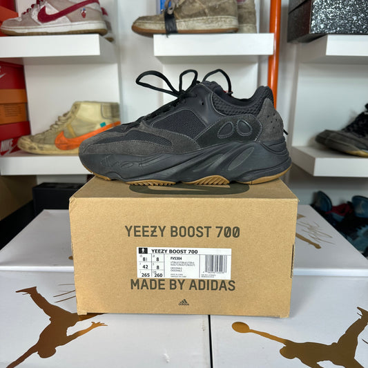 Yeezy 700 Alvaha