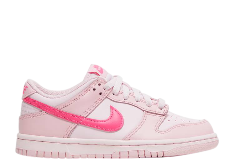 Nike Dunk Low Triple Pink